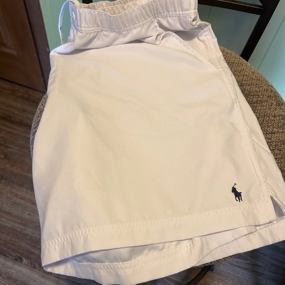 Men’s Polo XL white shorts- worn once - Picture 9 of 10